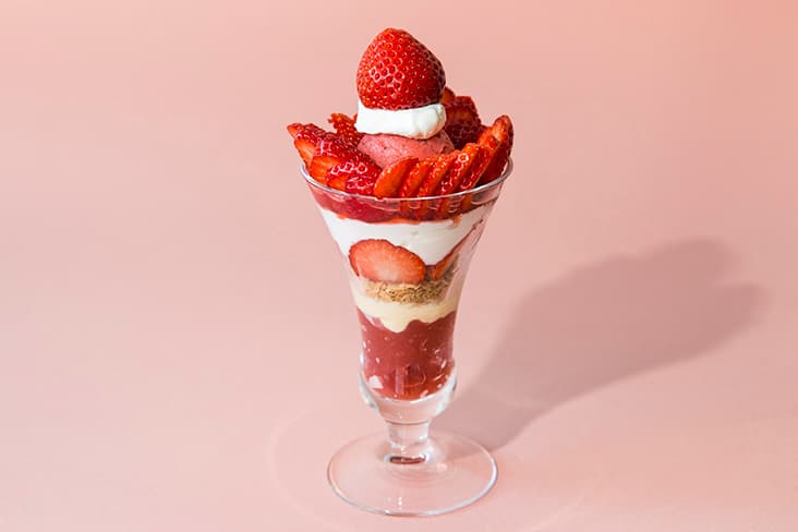 いちごパフェ