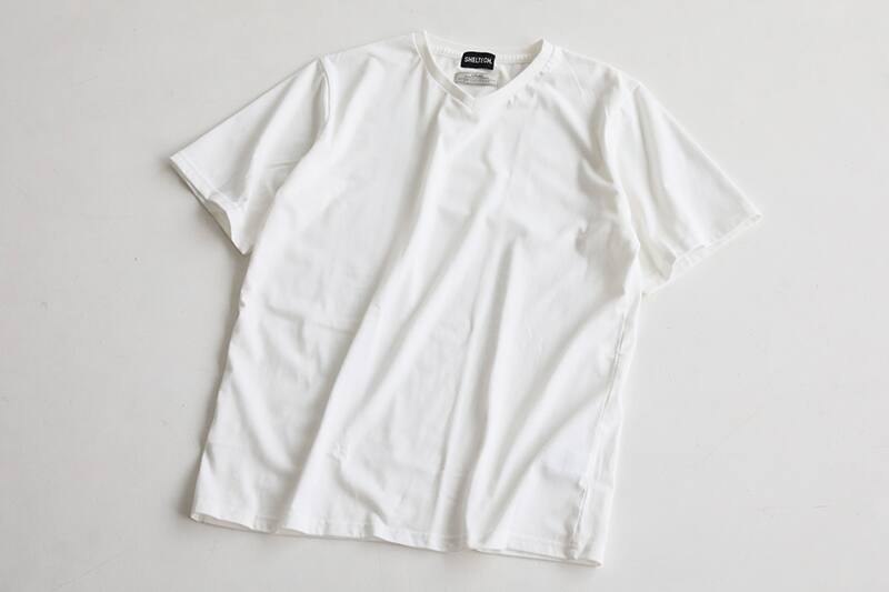 Begin掲載】SHELTECH(R) VネックTシャツBOX