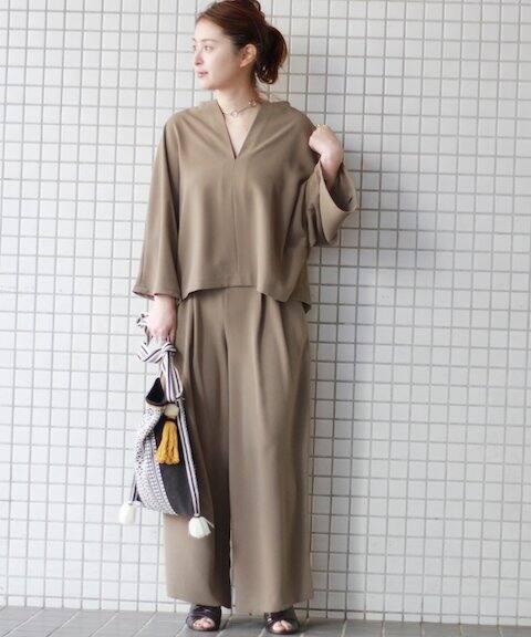 JOURNAL STANDARD キーネックセットアップ