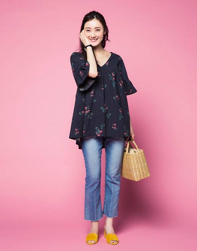 中島亜理沙が着こなすSLOBE IENAのデートスタイル