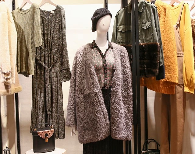 SLOBE IENAコーディネート