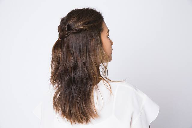 ヘアアクセで印象チェンジ