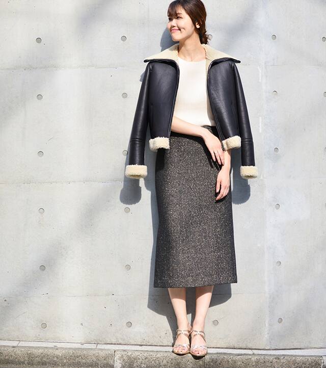 長谷川さん ムートン スカート 全身