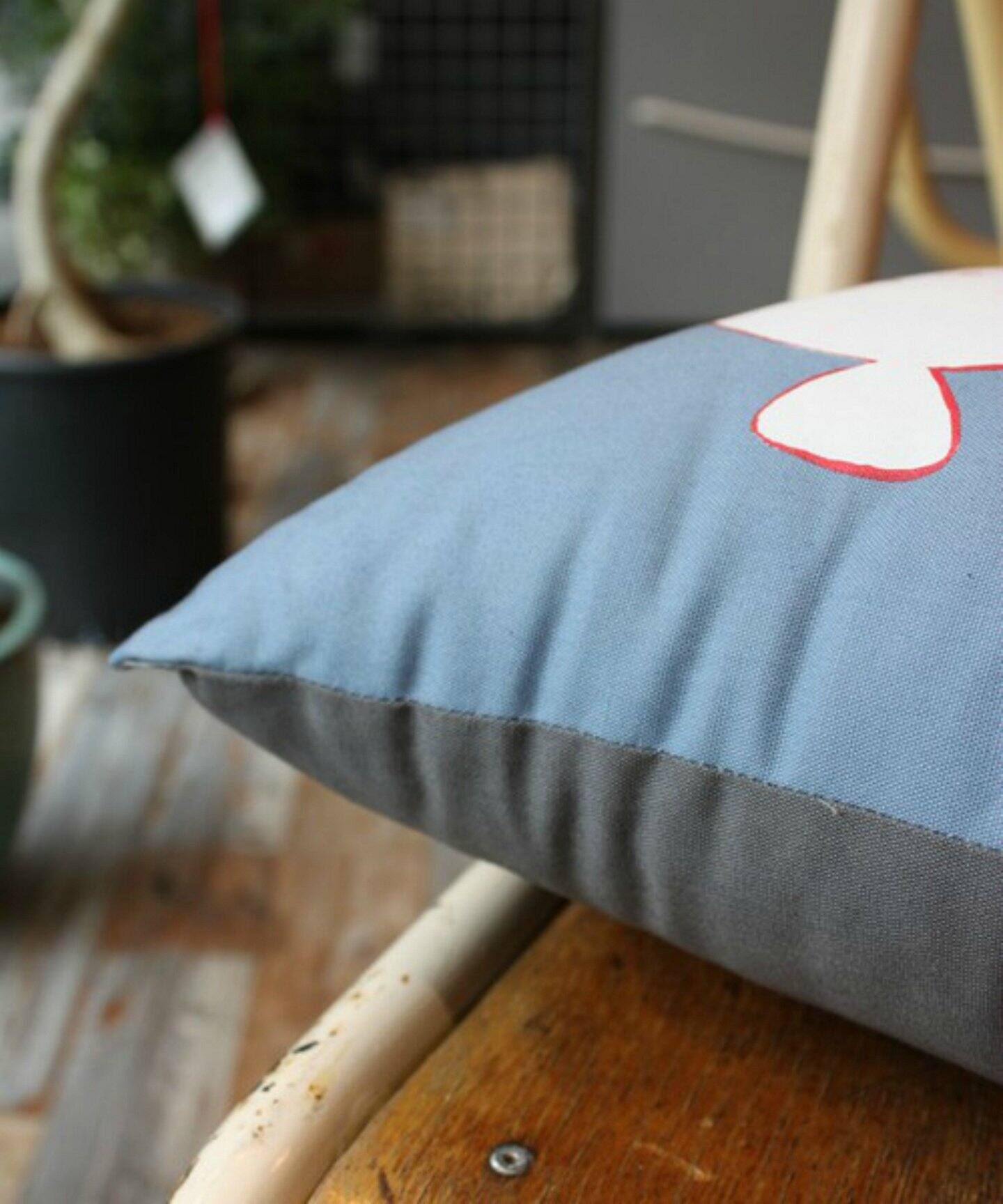 HANAI YUSUKE CUSHION 3 花井祐介クッション 中綿入り（ラグ・マット 