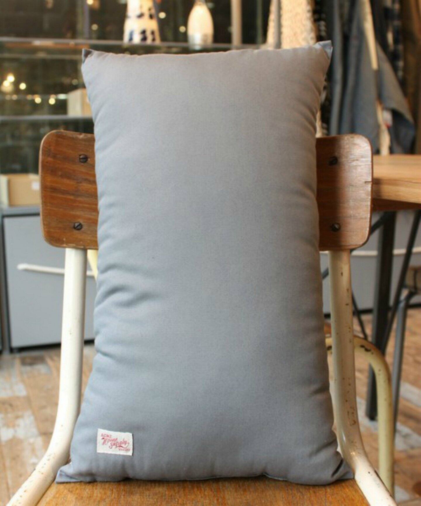 HANAI YUSUKE CUSHION 3 花井祐介クッション 中綿入り（ラグ・マット 