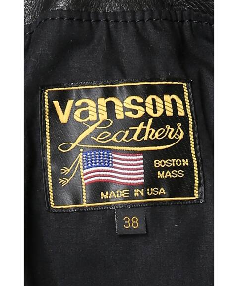 コート・ブルゾン