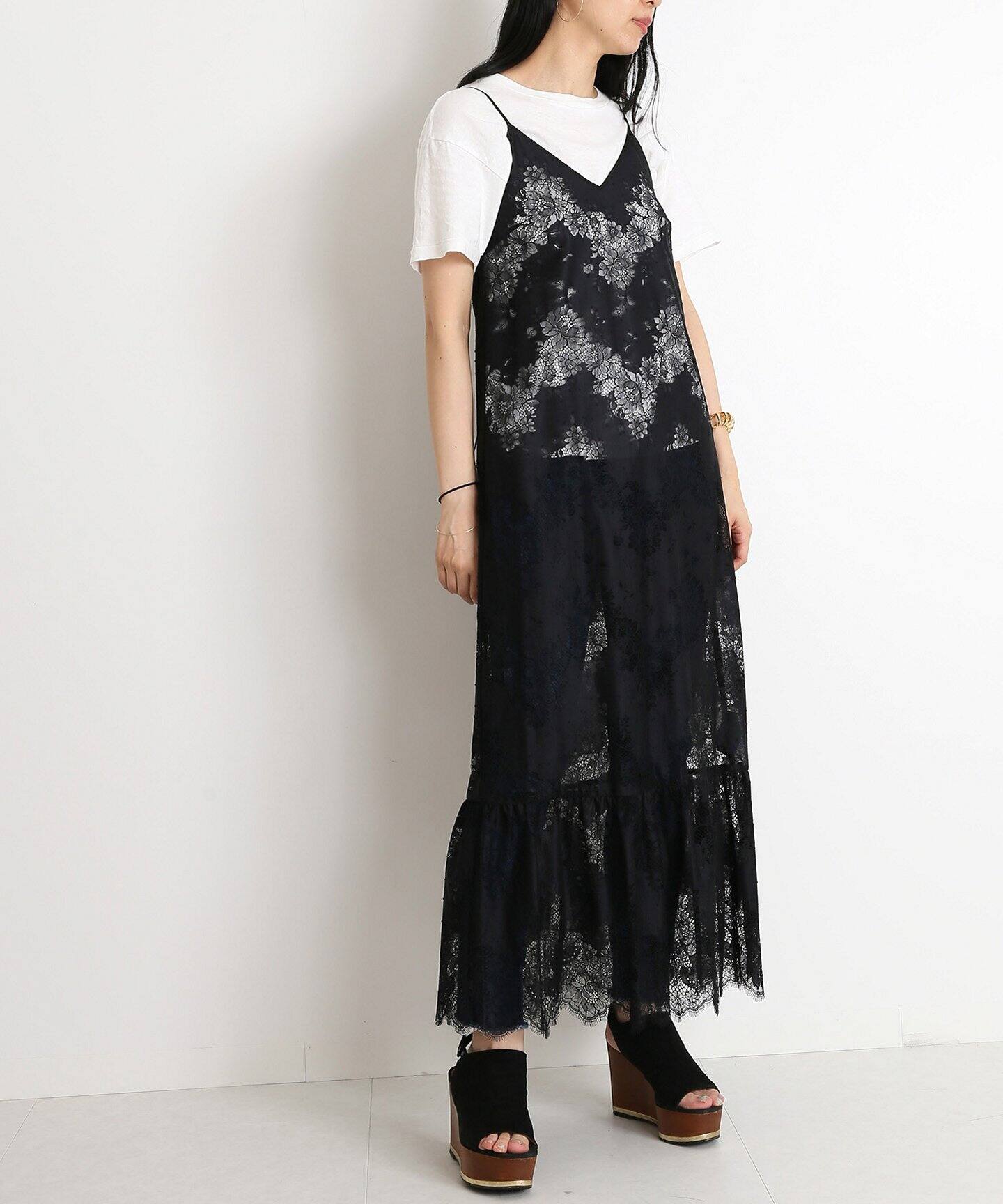 Vパターンレースキャミソールワンピース Hardy Noir アルディーノアール 公式のファッション通販 Baycrew S Store Vパターンレースキャミソールワンピース Hardy Noir アルディーノアール 公式のファッション通販 Baycrew S Store