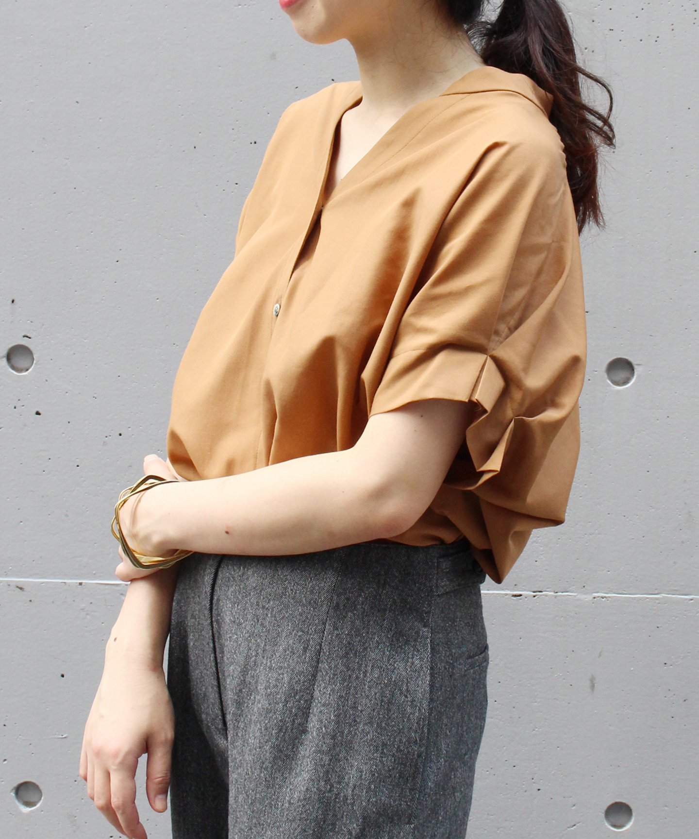 JOURNAL STANDARD L'ESSAGE
  タックギャザースリーブシャツ
  ¥11,880税込