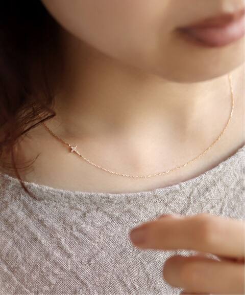 クロスダイヤモチーフネックレスk10 Lilas リラ 公式のファッション通販 Baycrew S Store