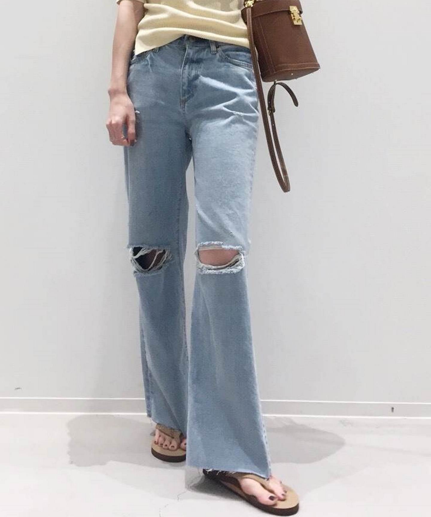 L'Appartement DEUXIEME CLASSE
*SIMON MILLER DAMAGE CUTOFF DENIM◆
¥51,840税込¥25,920税込50%OFF