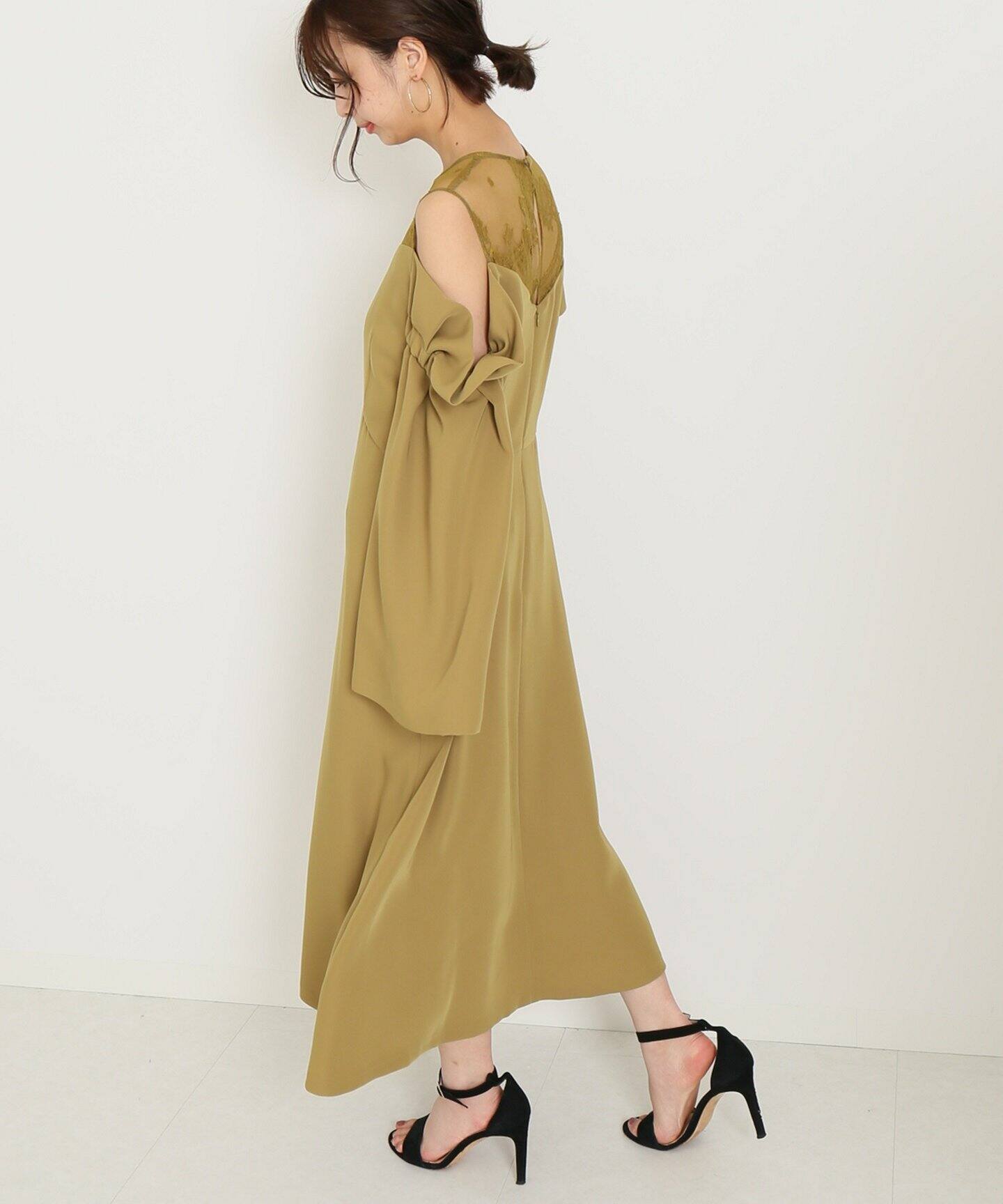 新入荷 フォクシーニューヨーク オープンショルダーワンピース Saleセール Mahatmaacademy Com