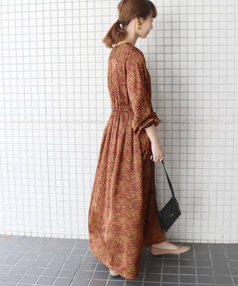 小花ロングワンピース Slobe Iena スローブ イエナ 公式のファッション通販 Baycrew S Store 小花ロングワンピース Slobe Iena スローブ イエナ 公式のファッション通販 Baycrew S Store
