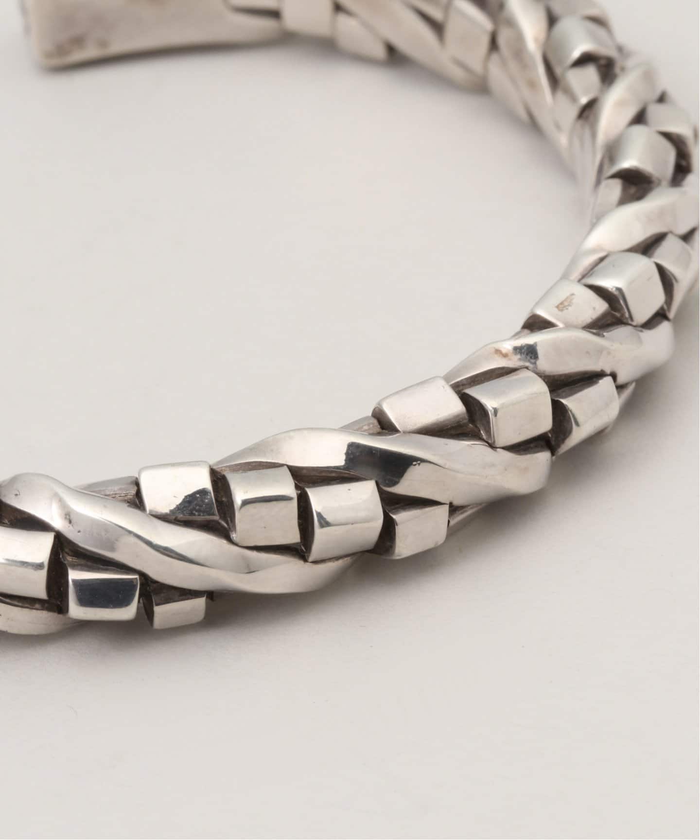 BOLTED STUDIOS ボルテッド・スタジオ / HELIX 2 BANGLE