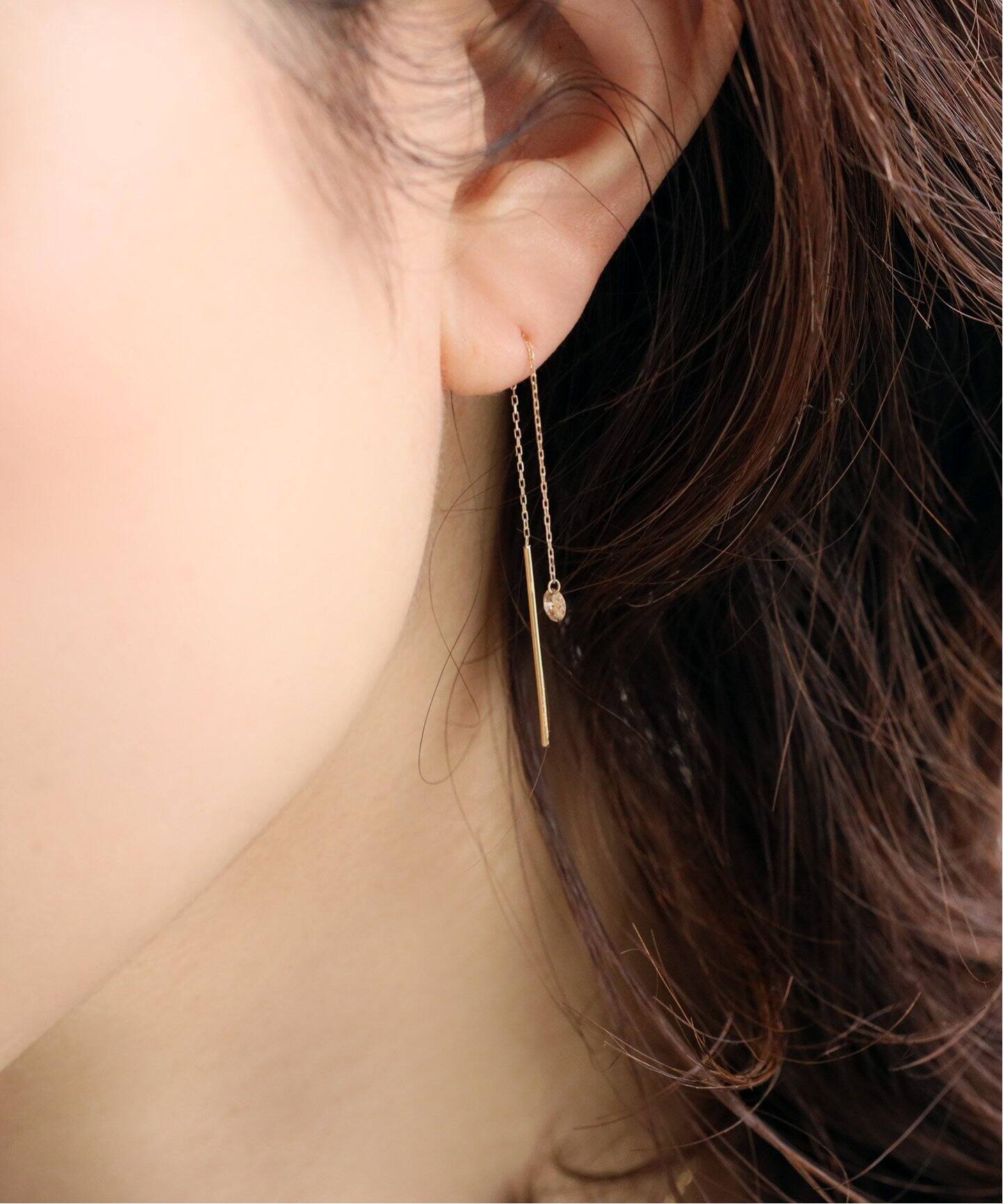 C021642) K18 ピアス チェーン 細かく YG 