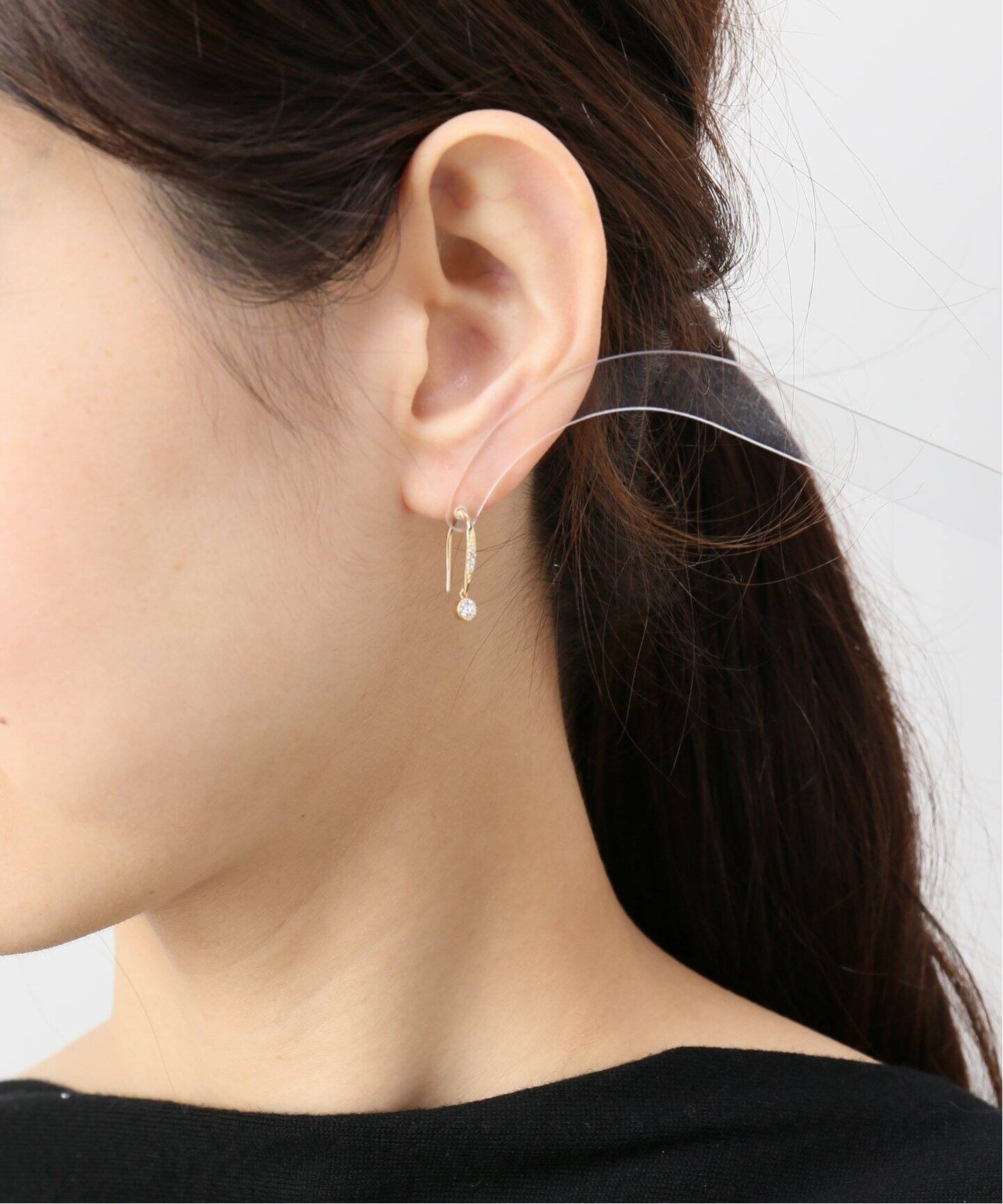 0.24ダイヤフックピアス K18（両耳）（ピアス（両耳用））｜Lilas 
