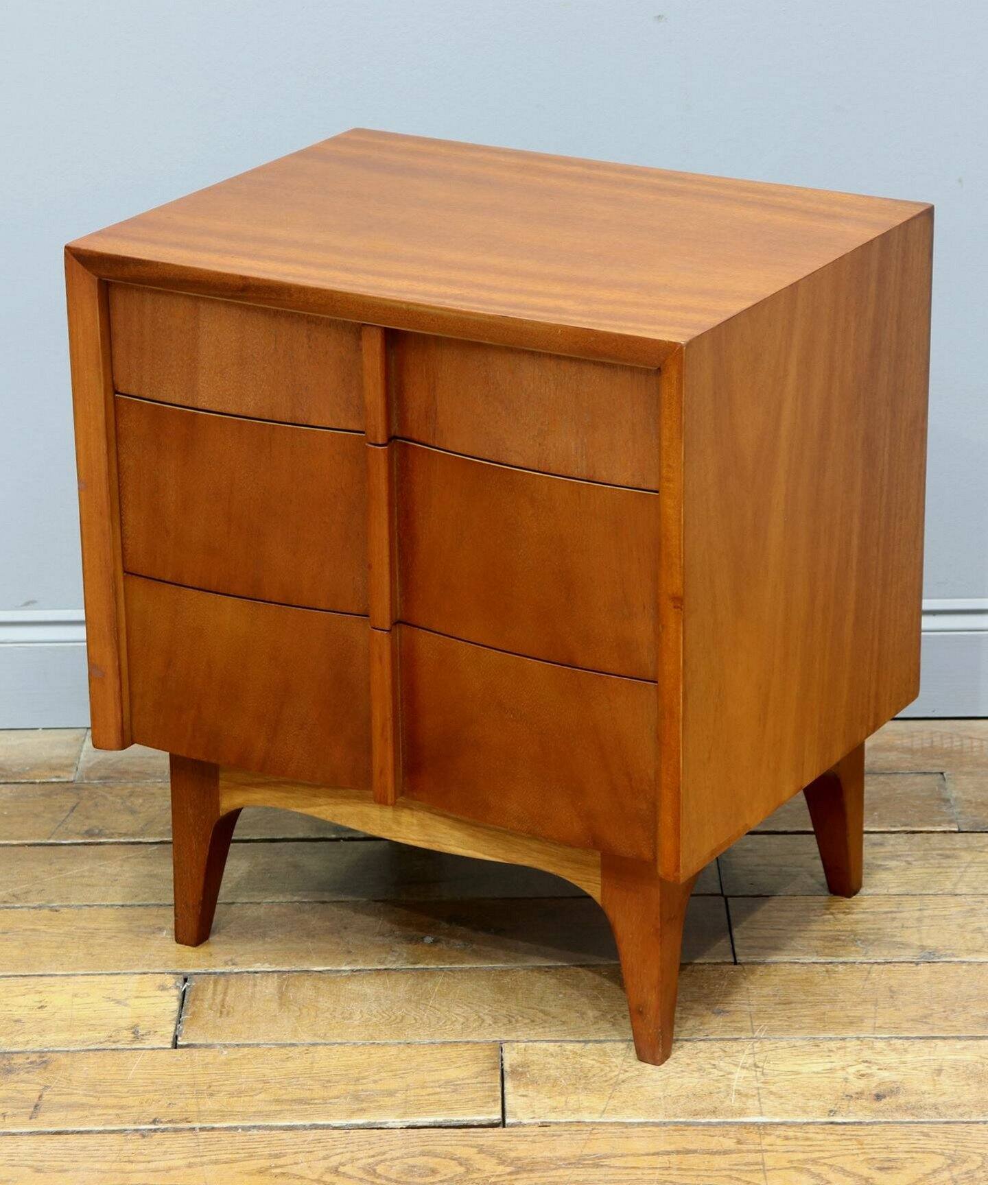 中型商品】ACME VINTAGE AMERICAN OF MARTINSVILLE ET7235/NIGHT STAND 