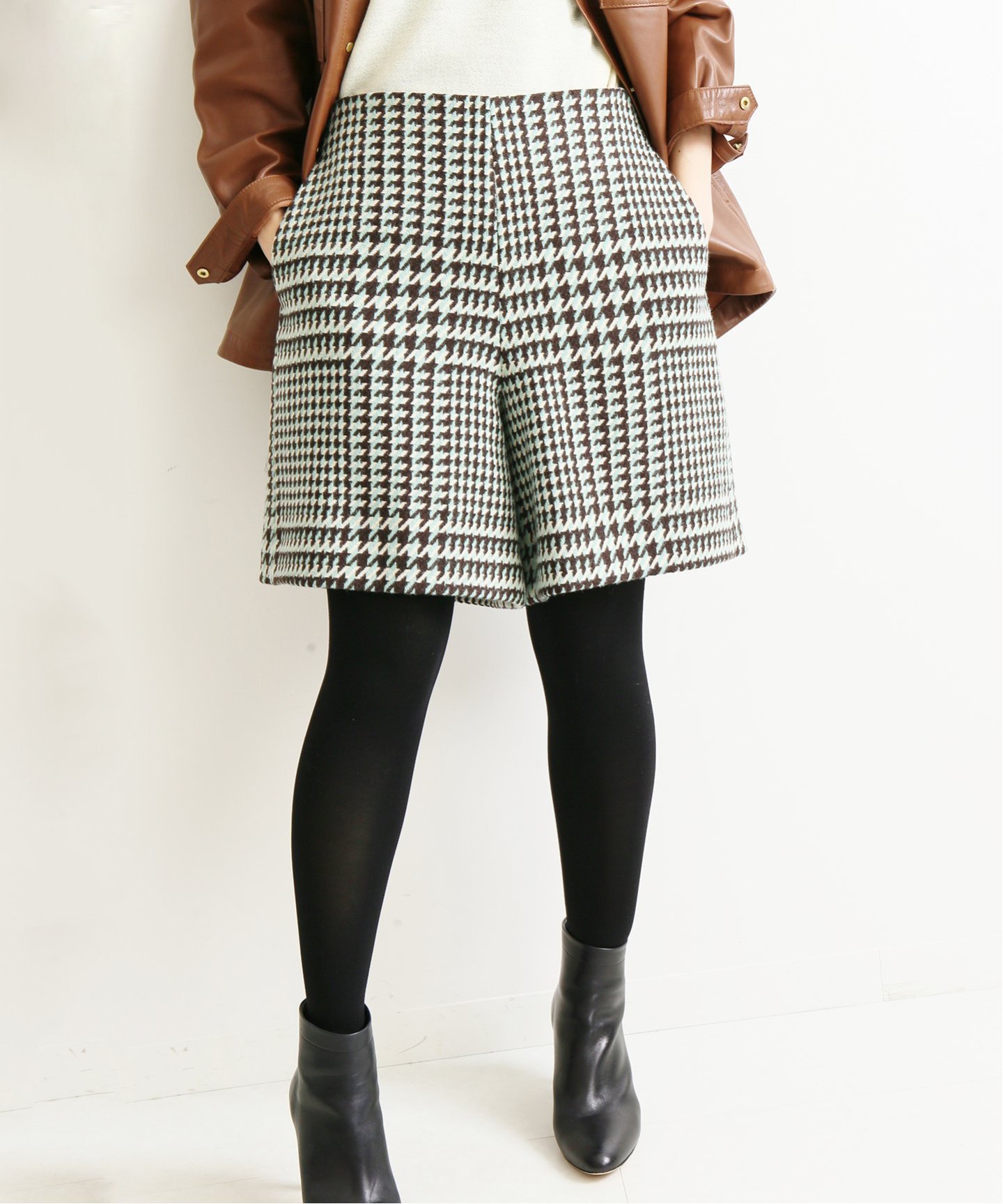 再入荷
IENA
ロービングチェックショートパンツ◆
¥20,900税込