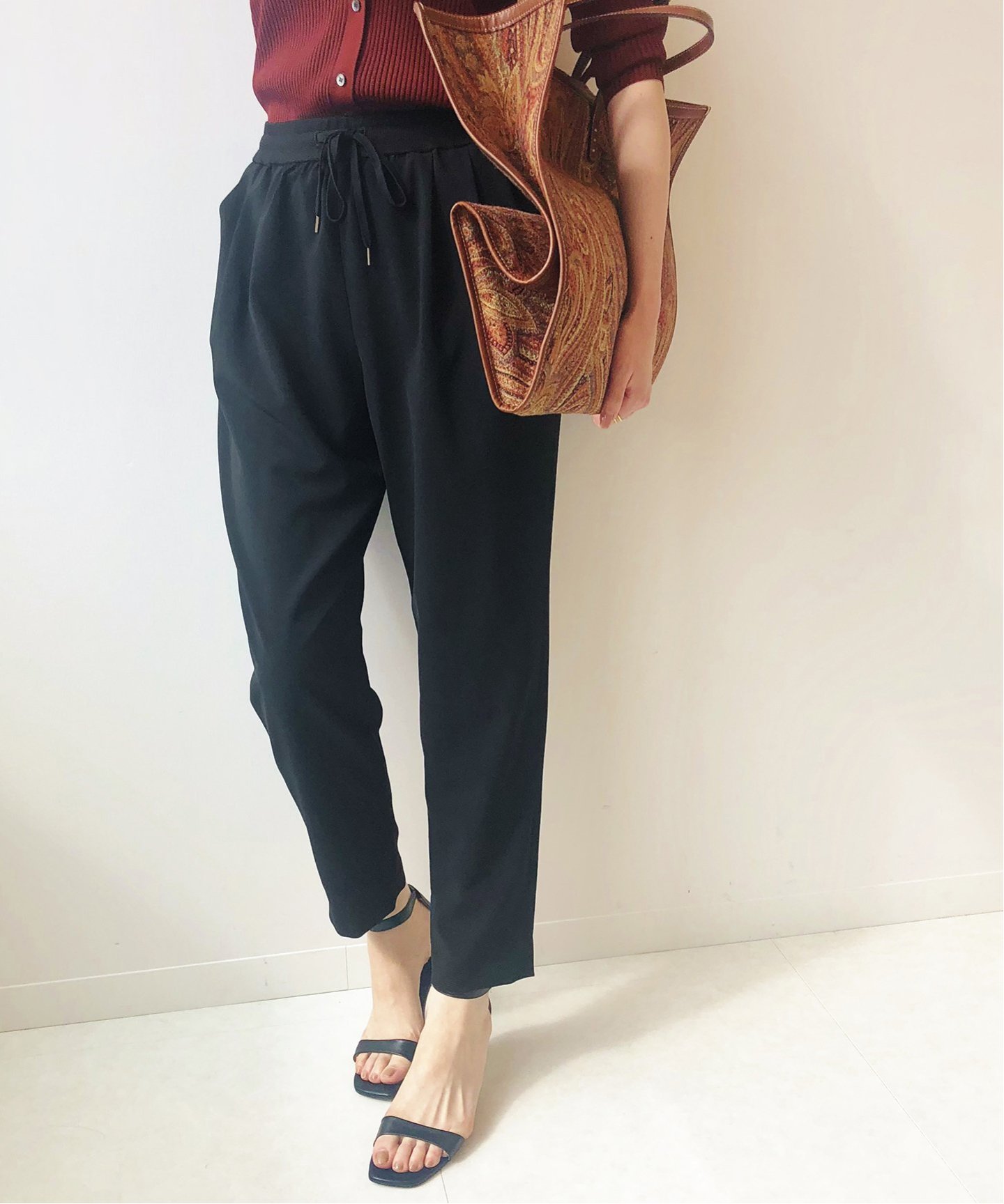 再入荷
IENA
ウエストドロスト トラックパンツ◆
¥14,040税込