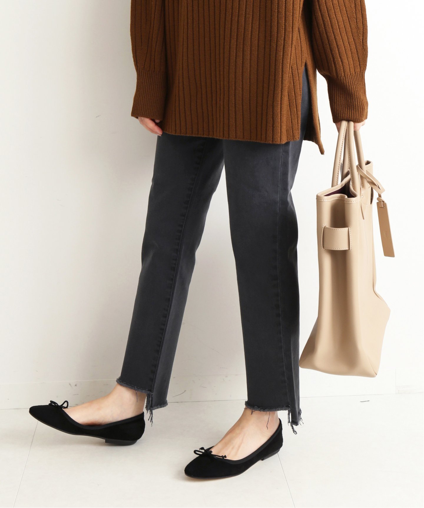 SLOBE IENA
《追加2予約》LE DENIM ブラックデニムスリムパンツ◆
¥11,000税込