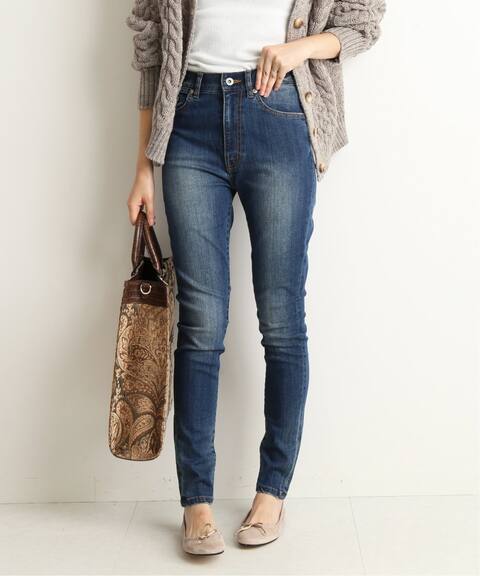 Le Denim スキニーデニムパンツ Slobe Iena スローブ イエナ 公式のファッション通販 Baycrew S Store Le Denim スキニーデニムパンツ Slobe Iena スローブ イエナ 公式のファッション通販 Baycrew S Store