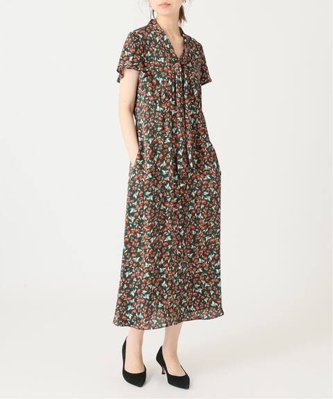 ドットフラワー ボウタイワンピース Iena イエナ 公式のファッション通販 Baycrew S Store ドットフラワー ボウタイワンピース Iena イエナ 公式のファッション通販 Baycrew S Store