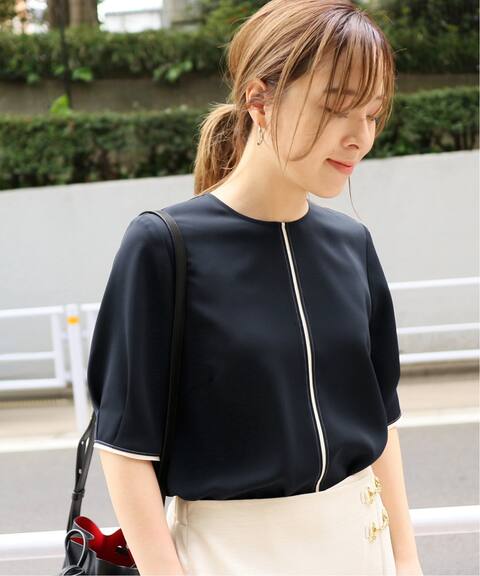 フロントバイカラーブラウス La Totalite ラ トータリテ 公式のファッション通販 Baycrew S Store