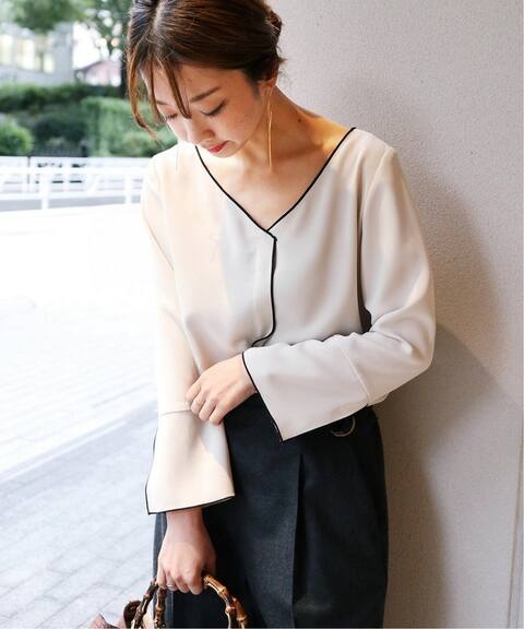 追加 バイカラーメローステッチブラウス Noble ノーブル 公式のファッション通販 Baycrew S Store