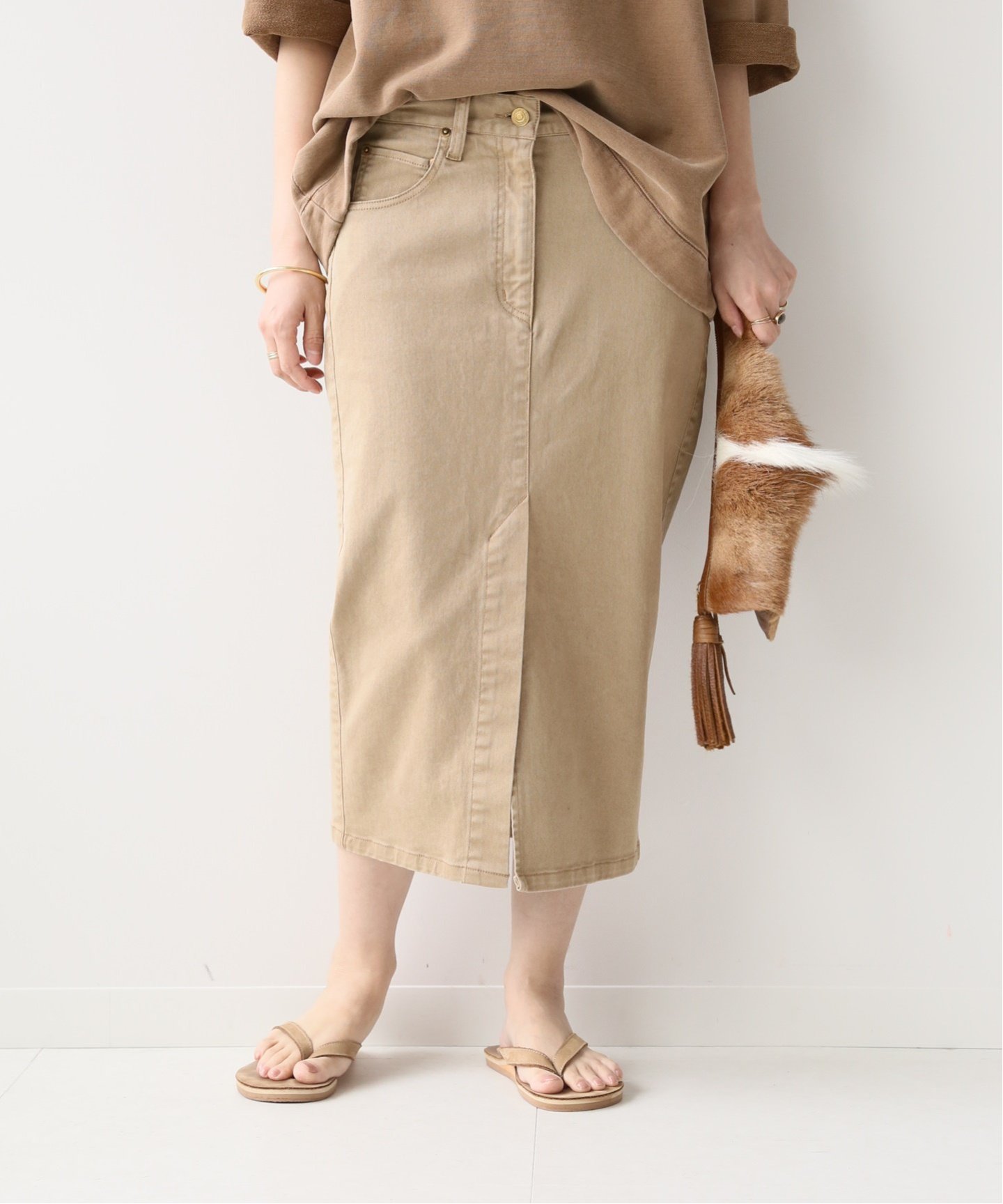 再入荷
Deuxieme Classe
製品染めタイトスカート◆
¥23,760税込