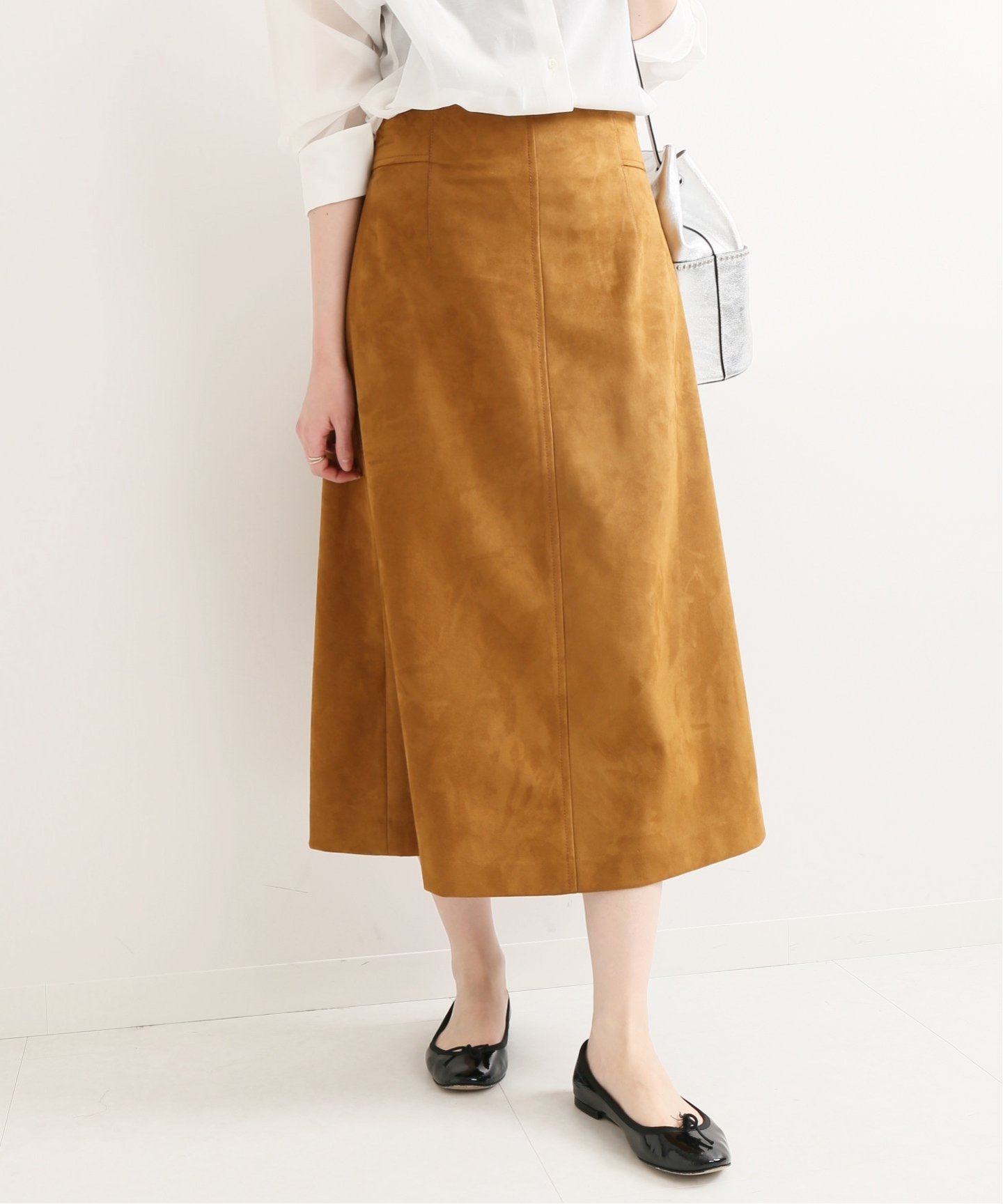 再入荷
IENA
フェイクスウェードAラインスカート◆
¥20,520税込¥8,208税込60%OFF