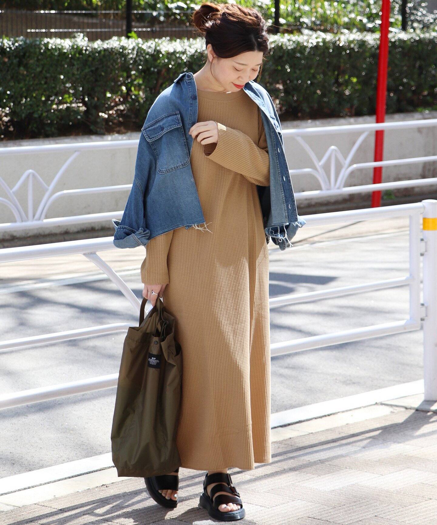 再値下げ 258 美品 プレインピープル エンボスレース ロングワンピース 日本最大級