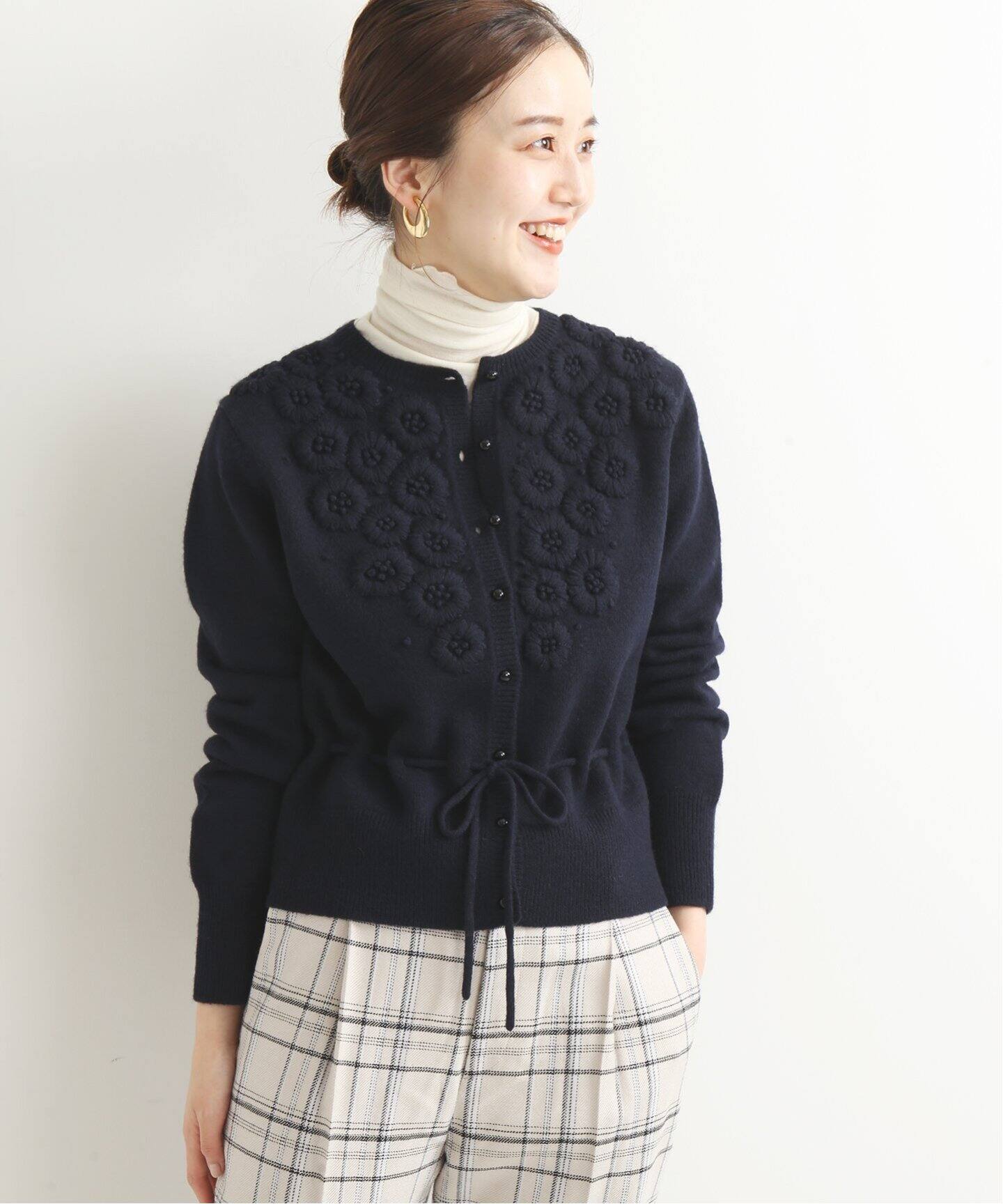 100%安い IENA seseハンド刺繍カーディガン イエナ 新品 ネイビー ...