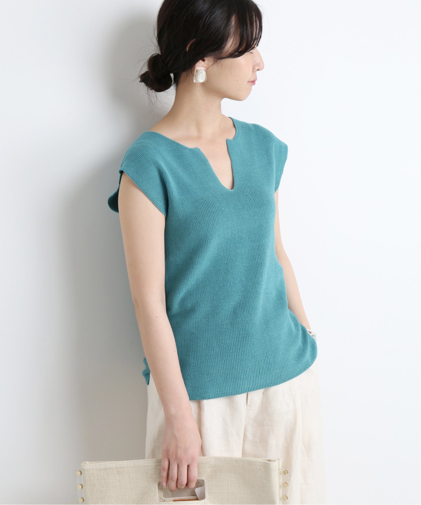 SLOBE IENA
畦キーネックプルオーバーニット◆
¥7,560税込