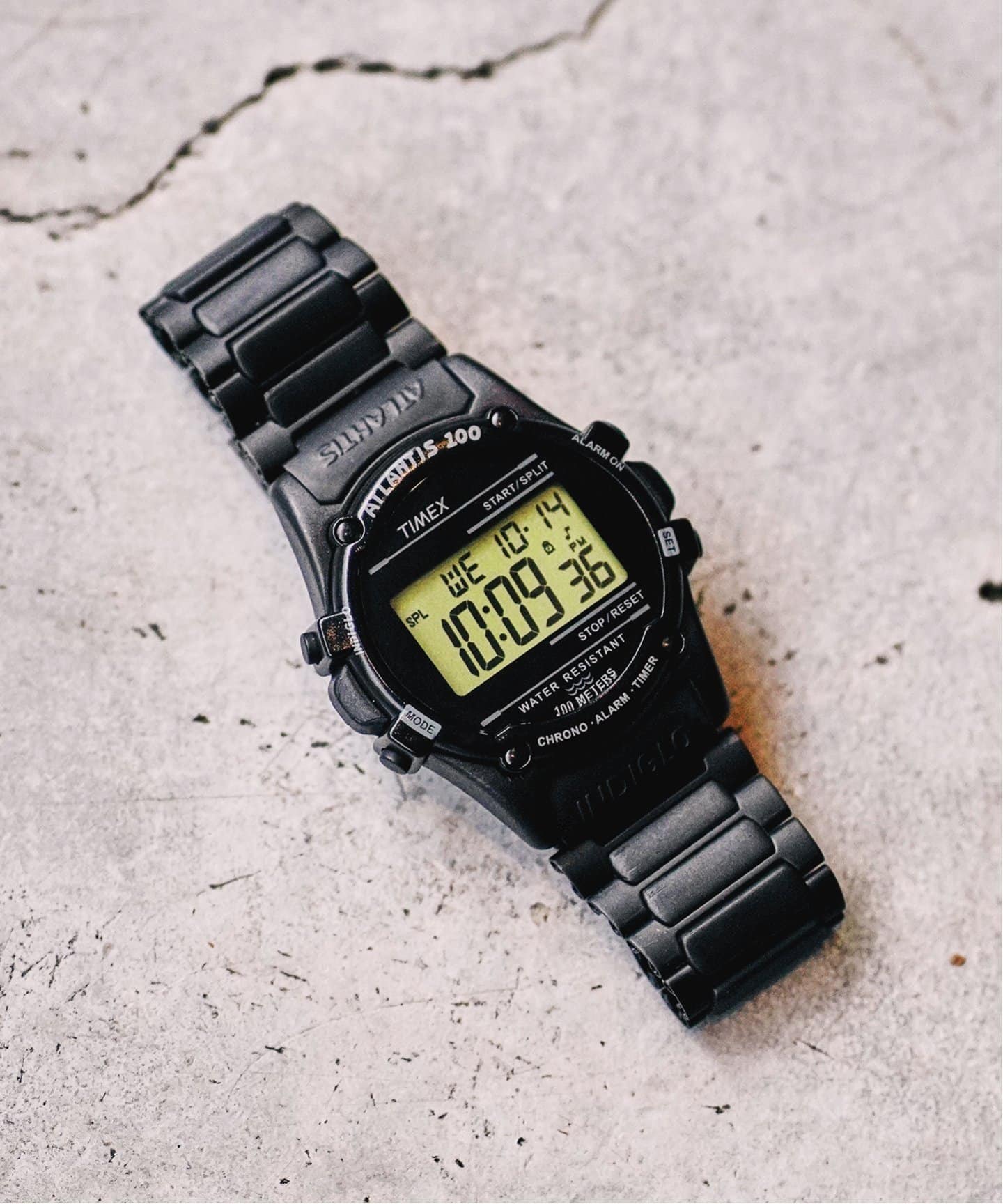 timex atlantis
