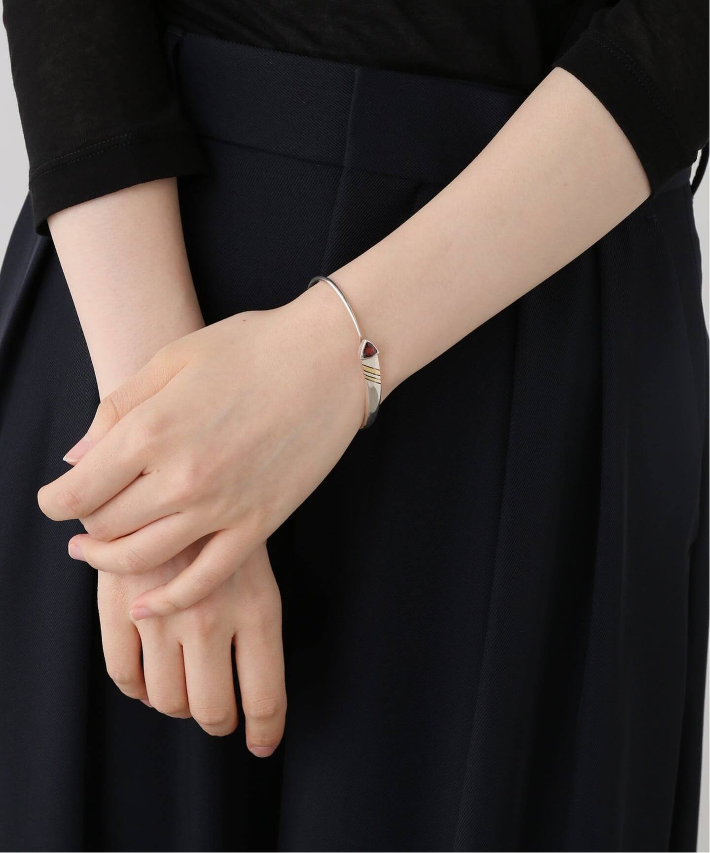 新品 グッチ バングル ブレスレット GUCCI アンティーク加工 希少サイズ VINTAGE GUCCI/グッチ】bangle（ブレスレット・バングル）｜ENSEMBLE