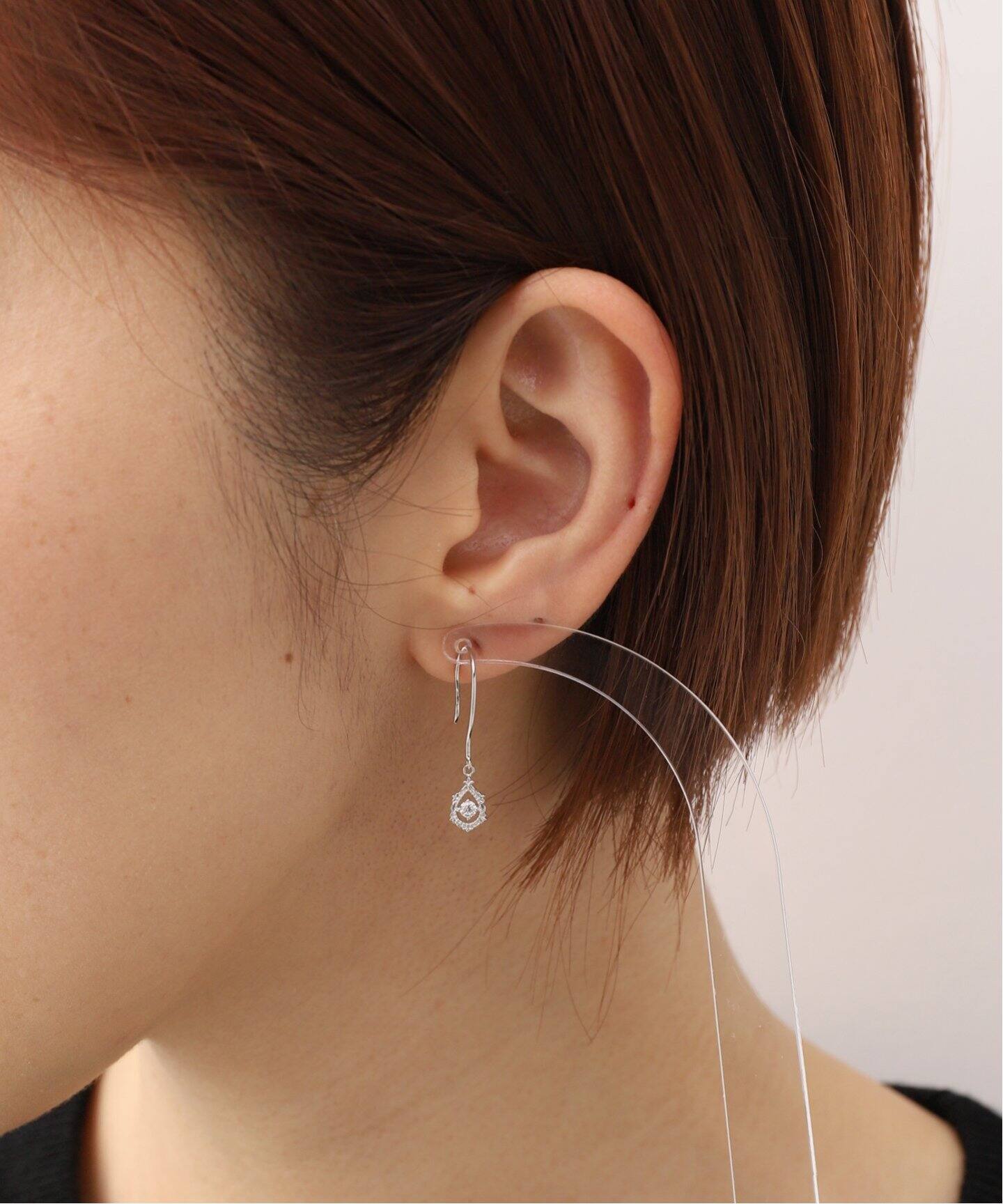 クラシックドロップダイヤピアス PT900（ピアス（両耳用  