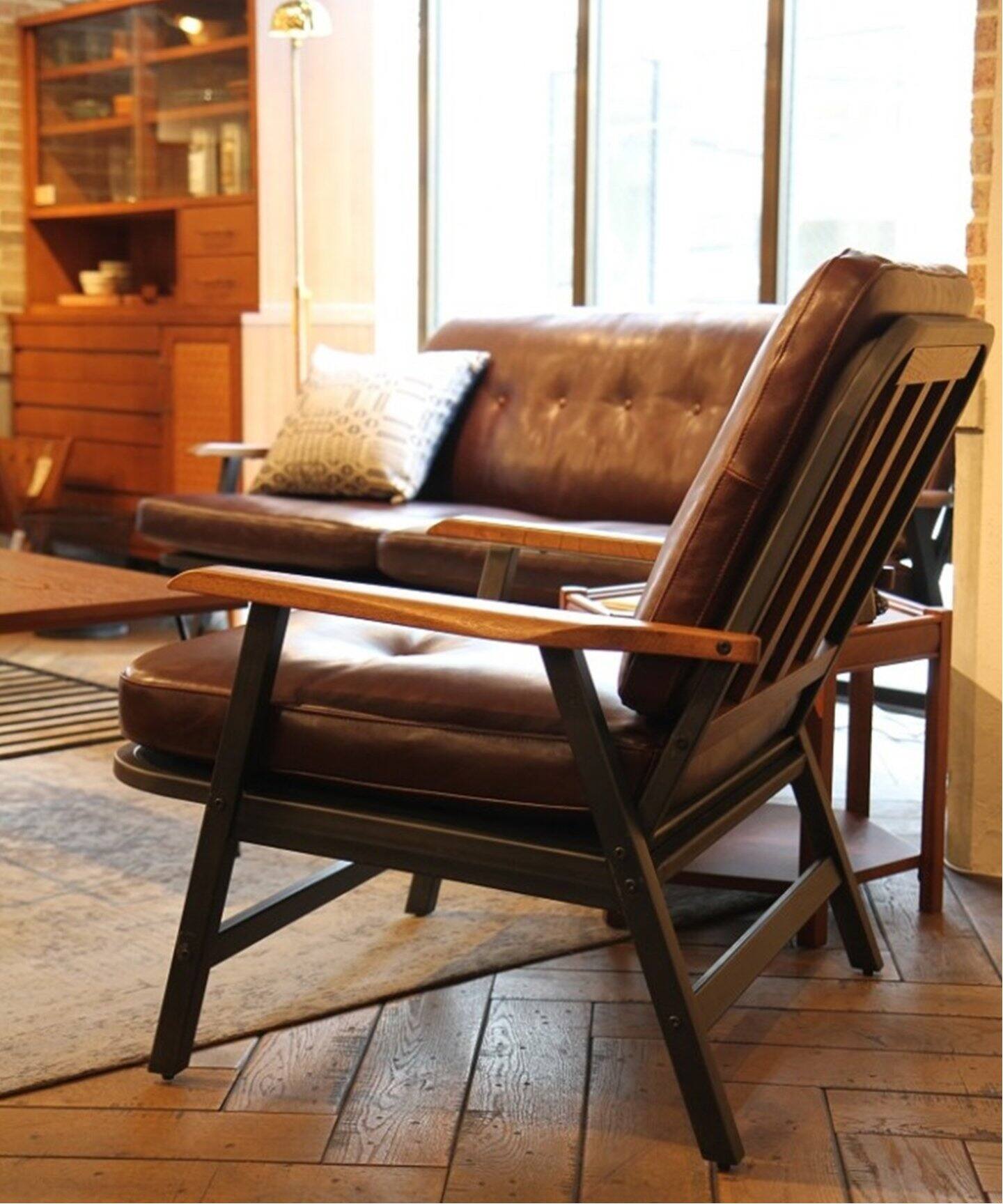 大型商品》GRANDVIEW LOUNGE CHAIR グランビューラウンジチェア 