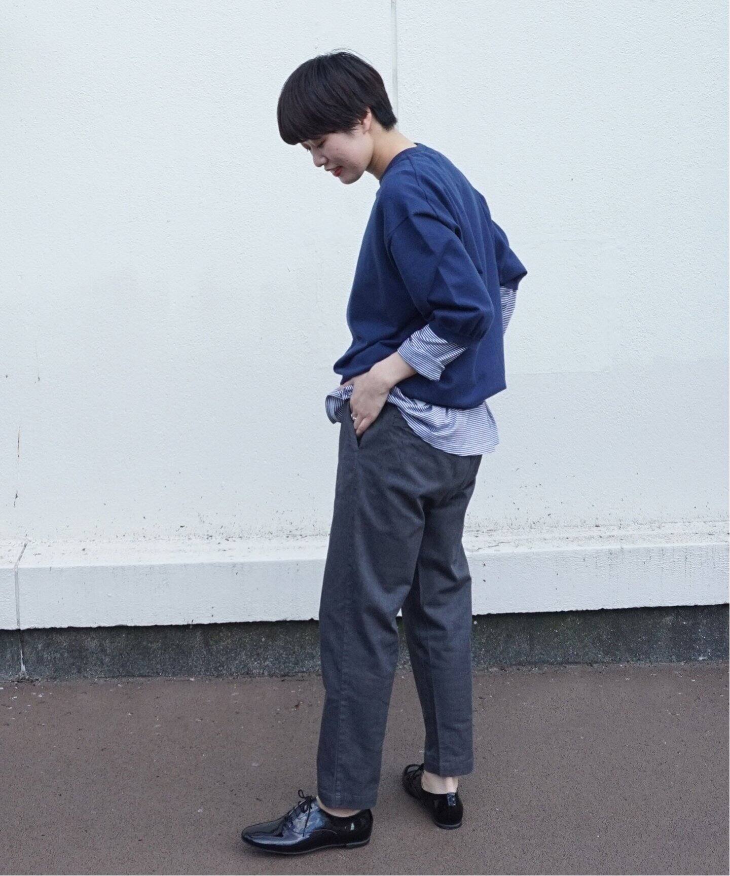 激安特価 journal luxeコンパクトチノストレッチサルエルパンツ 在庫品即日出荷 【未使用】 チノタックパンツ luxe standard journal カジュアルパンツ