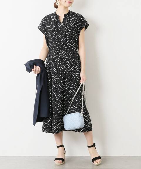 配色スキッパーフレンチスリーブワンピース La Totalite ラ トータリテ 公式のファッション通販 Baycrew S Store