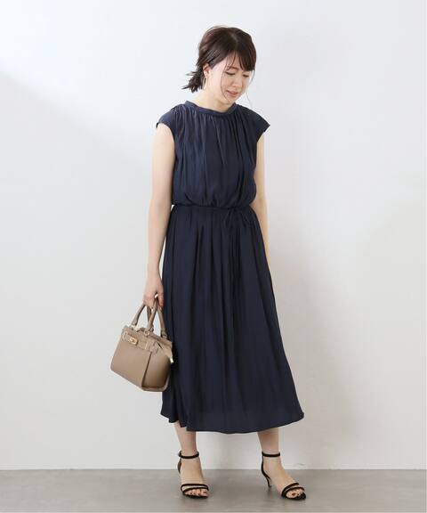 カッセンギャザーフレンチワンピース La Totalite ラ トータリテ 公式のファッション通販 Baycrew S Store