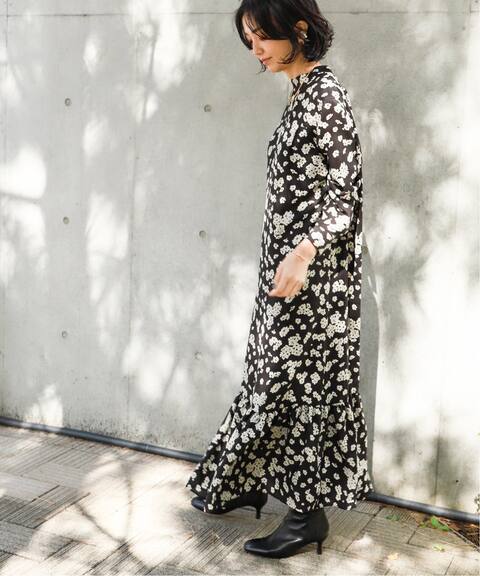 フラワープリント後ろタイワンピース Hardy Noir アルディーノアール 公式のファッション通販 Baycrew S Store