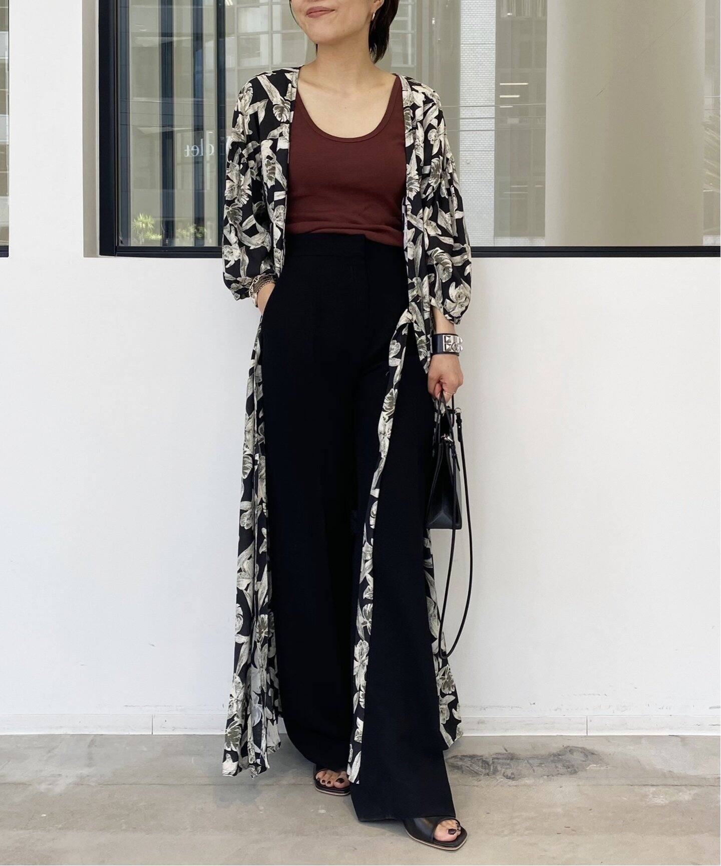 Flower Print Madam Dress|L'Appartement(アパルトモン)公式の Flower Print Madam Dress|L'Appartement(アパルトモン)公式の