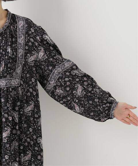 タックペイズリープリントワンピース B C Stock ベーセーストック 公式のファッション通販 Baycrew S Store