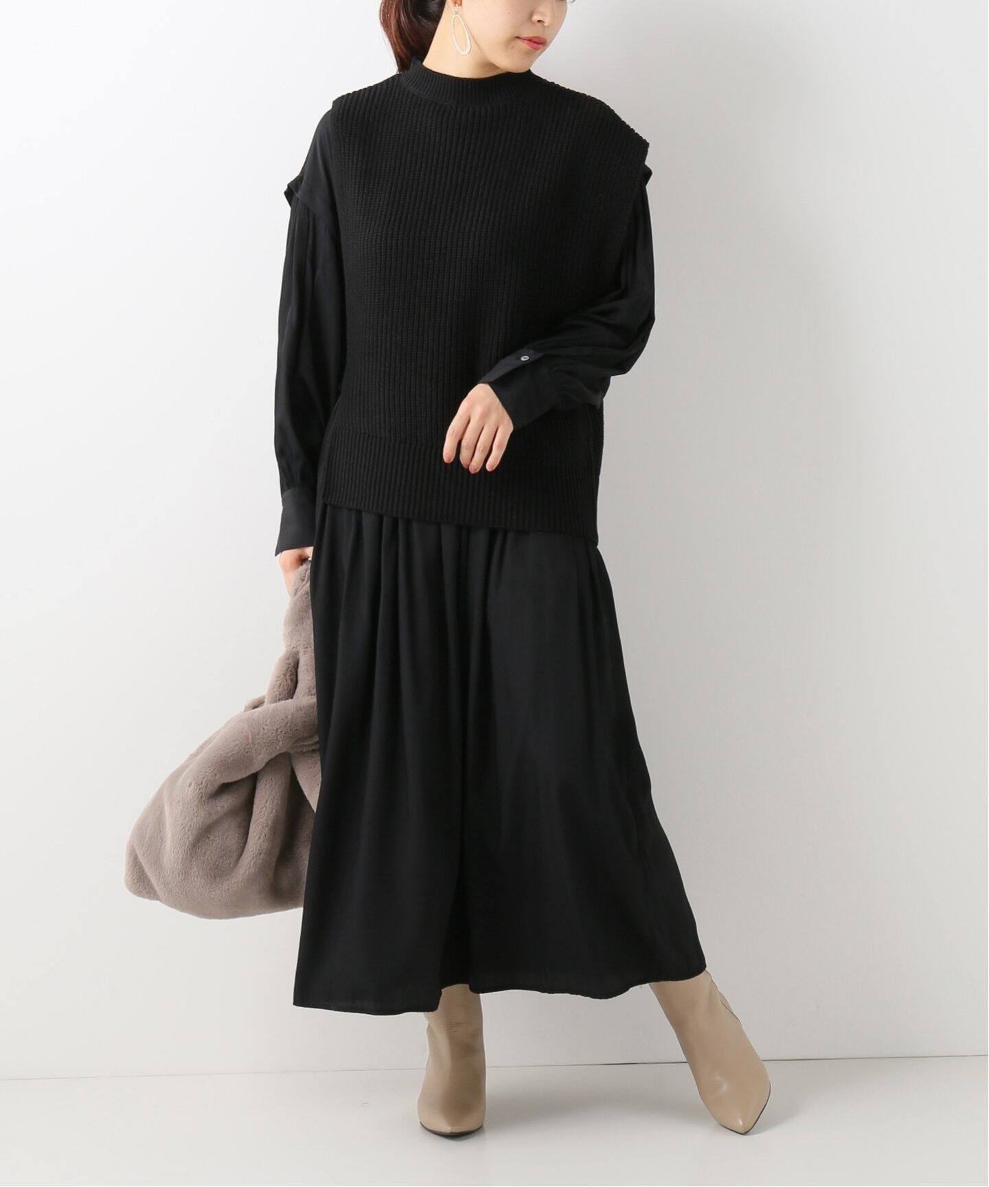 ニットレイヤードアシメワンピース B C Stock ベーセーストック 公式のファッション通販 Baycrew S Store