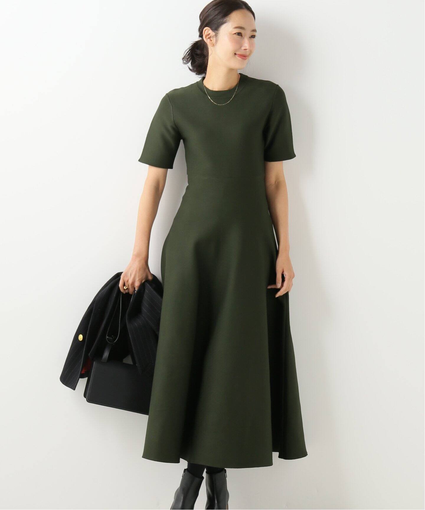 Madisonblue マディソンブルー Flare Long ニットワンピース Iena イエナ 公式のファッション通販 Baycrew S Store Madisonblue マディソンブルー Flare Long ニットワンピース Iena イエナ 公式のファッション通販 Baycrew S Store