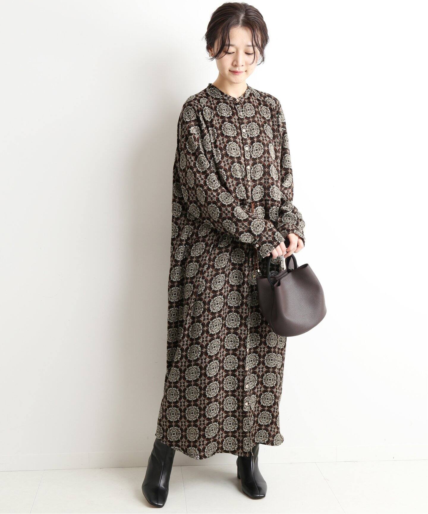 ビンテージタイル柄プリントシャツワンピース Slobe Iena スローブ イエナ 公式のファッション通販 Baycrew S Store