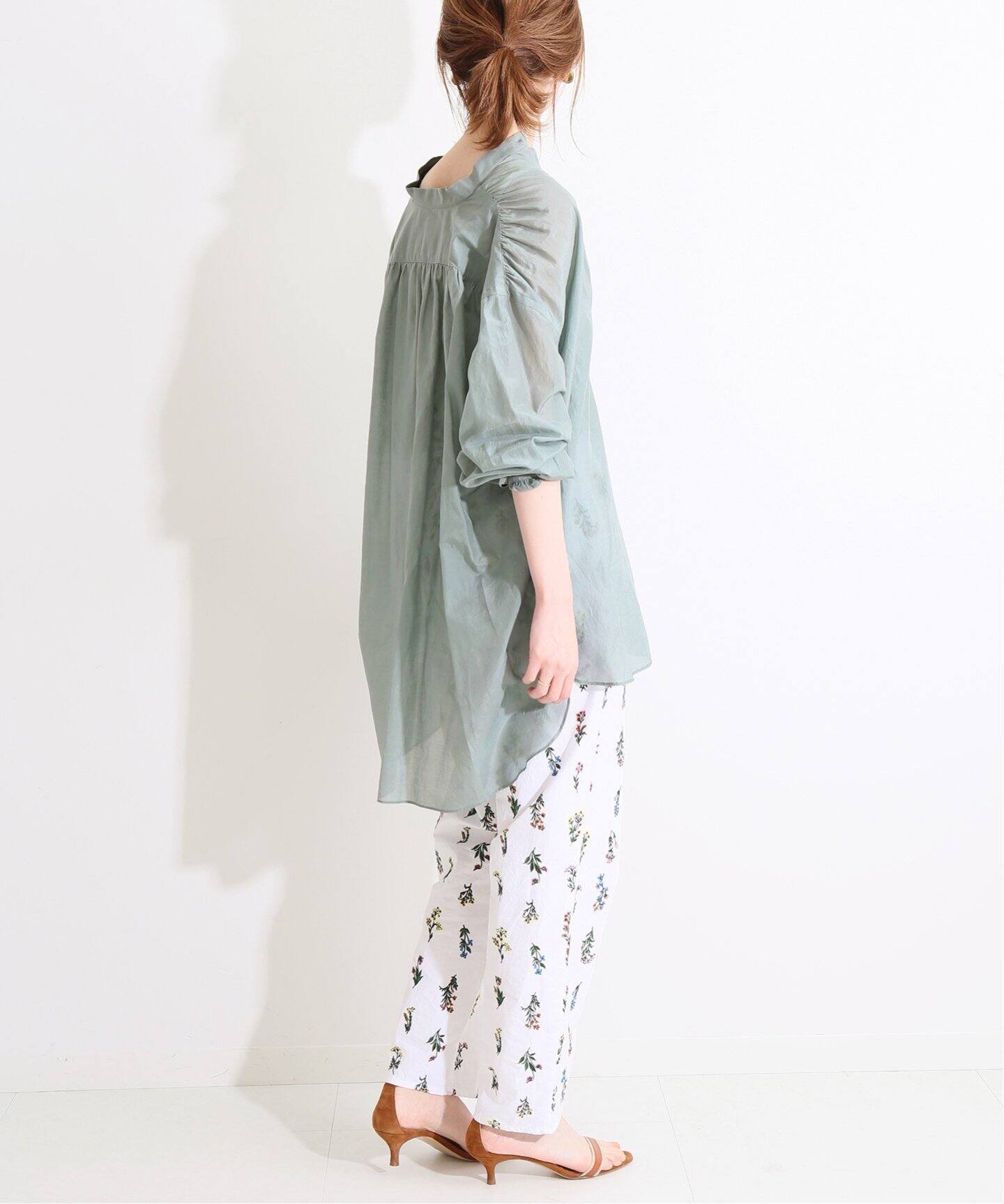 IENA LA BOUCLE コットンシルク ギャザーシャツ◇|IENA(イエナ)公式 ...