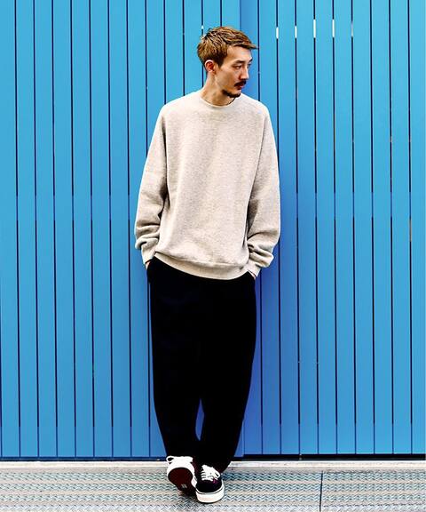 Uru ウル Wism ウィズム 別注 Crewneck Sweat クルーネック スウェット Wism ウィズム 公式のファッション通販 Baycrew S Store Uru ウル Wism ウィズム 別注 Crewneck Sweat クルーネック スウェット Wism ウィズム 公式のファッション通販 Baycrew S Store