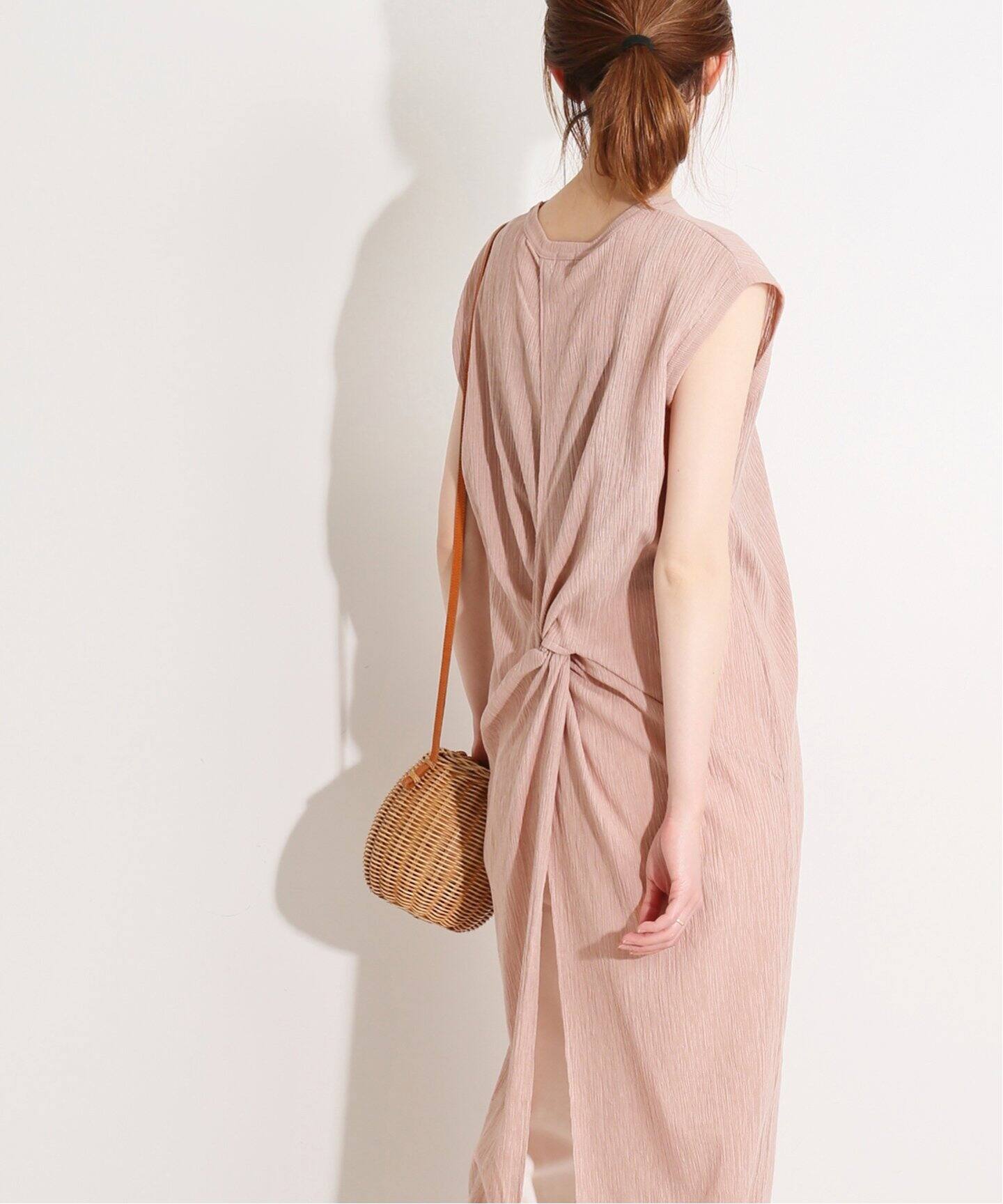 IENA LA BOUCLE COクレープ バックツイストプルオーバー◇|IENA IENA LA BOUCLE COクレープ バックツイストプルオーバー◇|IENA