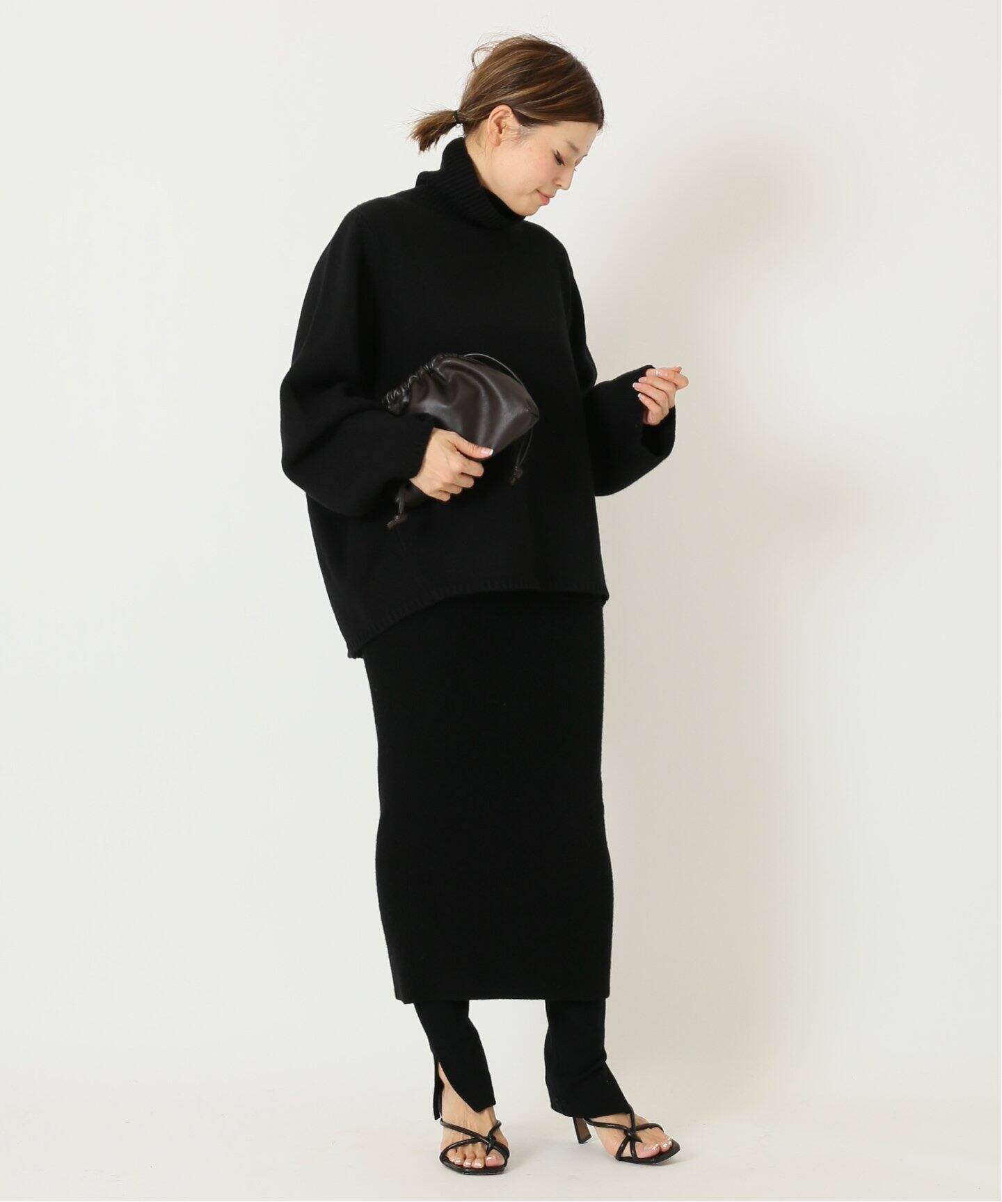 【即納&大特価】 KNITワンピース トーテム◆定価3.2万◆タートルネック TOTEME - ロングワンピース