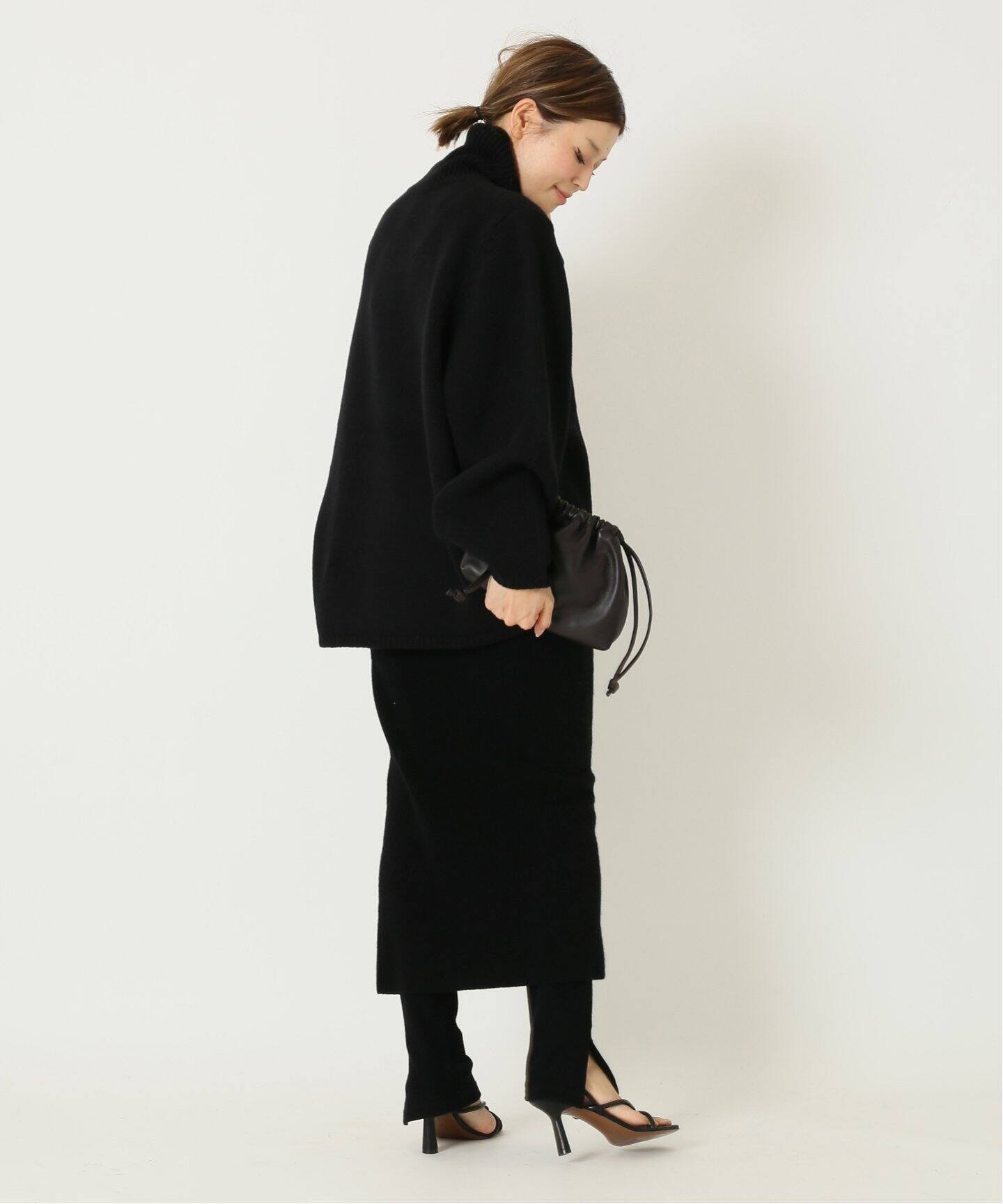 【即納&大特価】 KNITワンピース トーテム◆定価3.2万◆タートルネック TOTEME - ロングワンピース